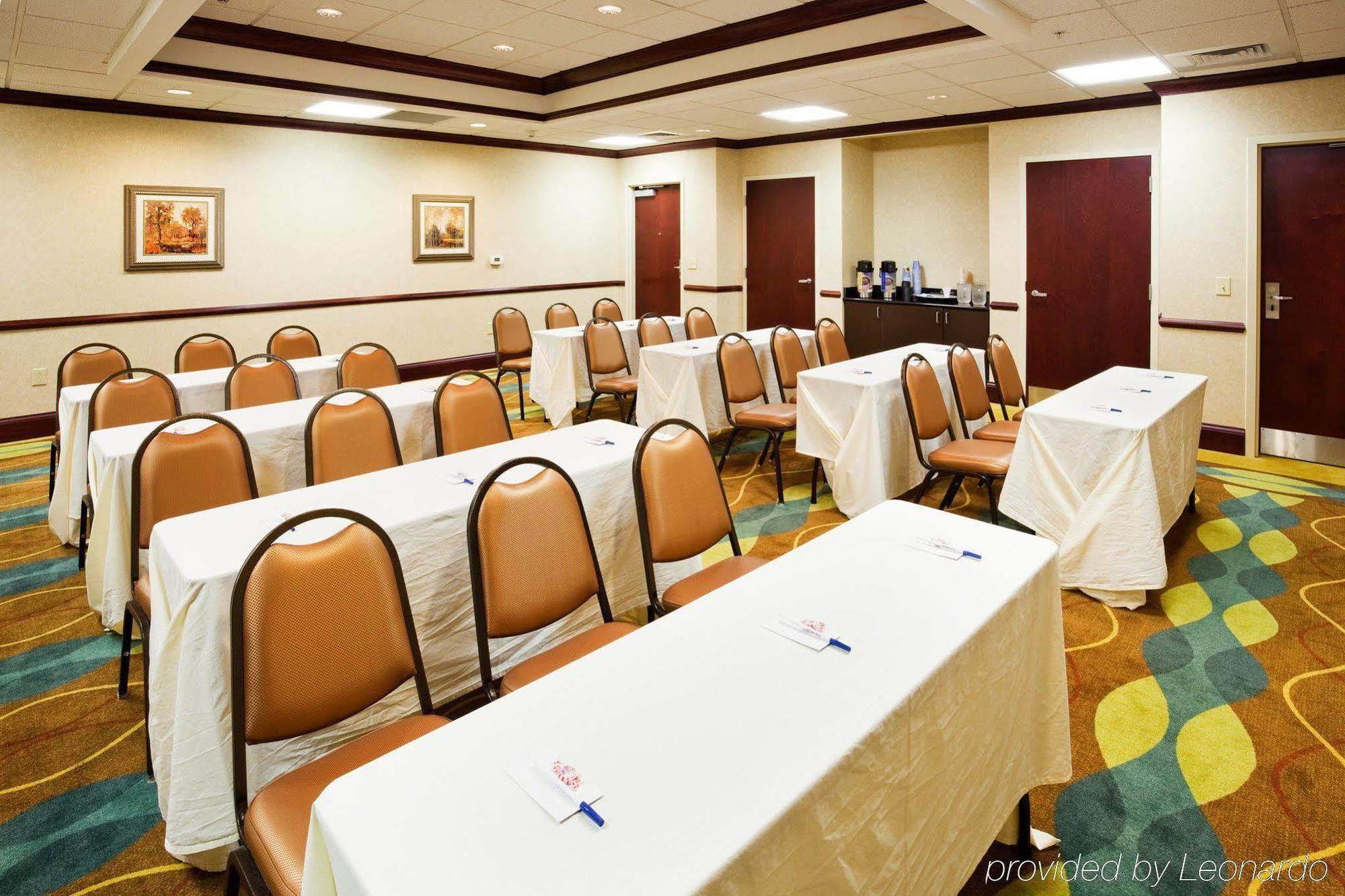 Holiday Inn Express & Suites Lebanon-Nashville Area By Ihg Facilități foto